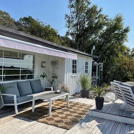 Дом отдыха Stavern With Sea Views Near The *