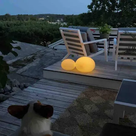 Stavern With Sea Views Near The Дом отдыха Ларвик