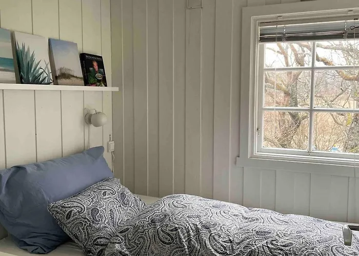 Feriehus Stavern With Sea Views Near The *